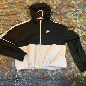 Nike wind breaker